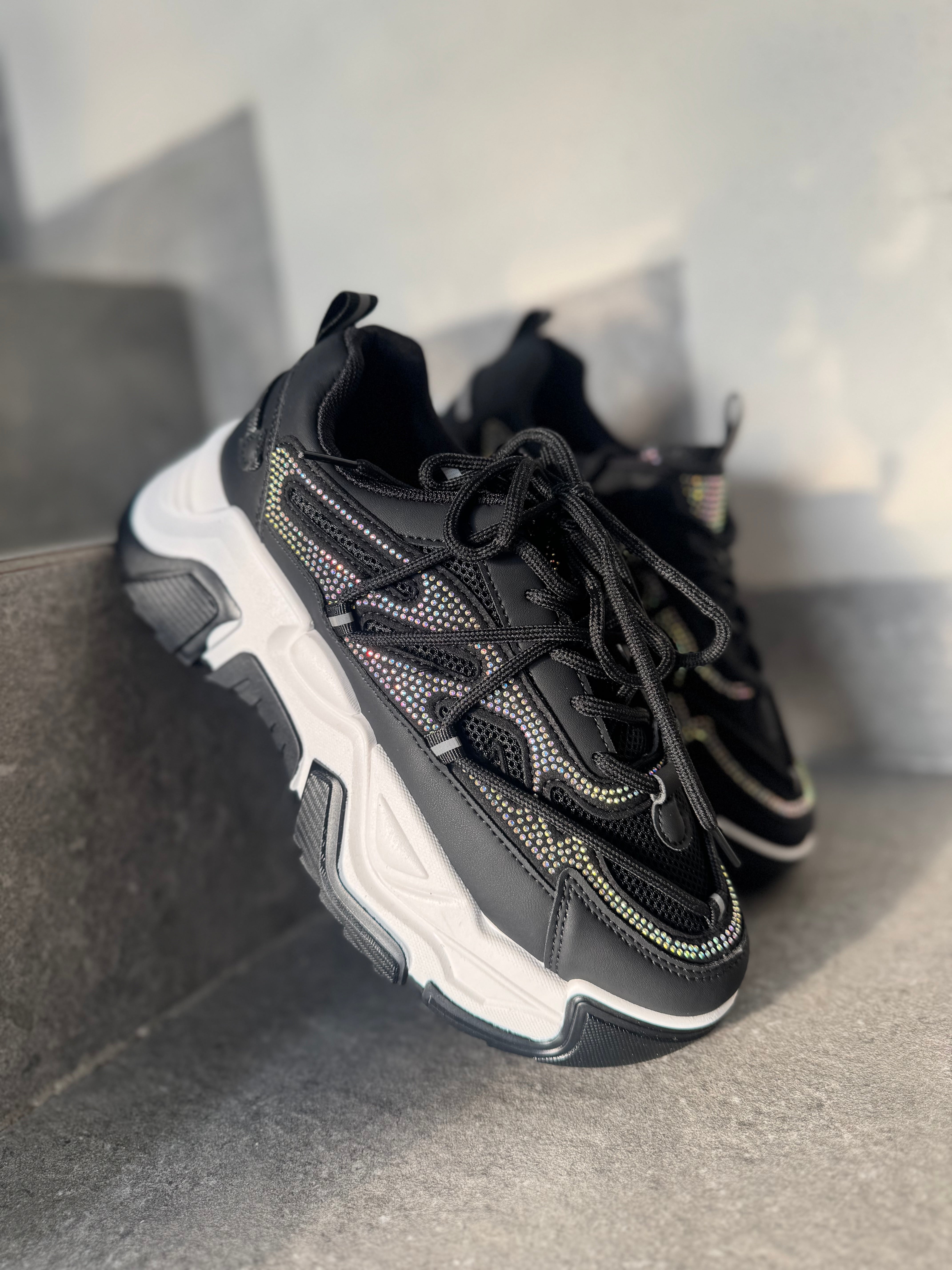 900 PLATAFORMA BRILLOS NEGRO