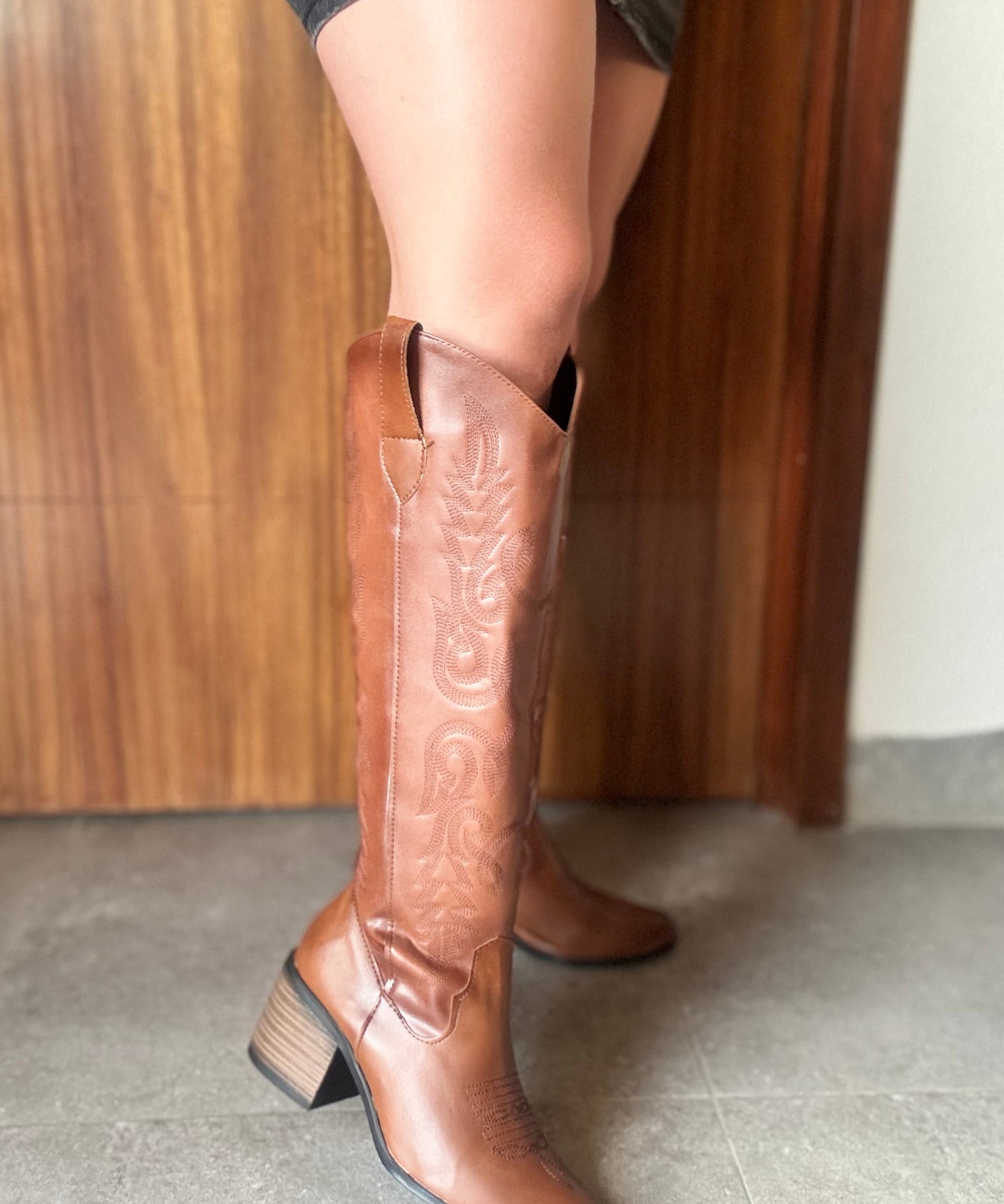 293L BOTA LARGA Bordado